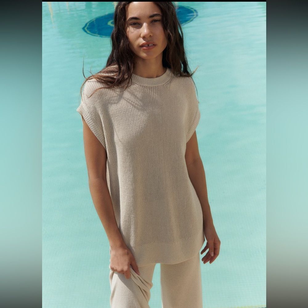 Zara Oversized Knit Vest